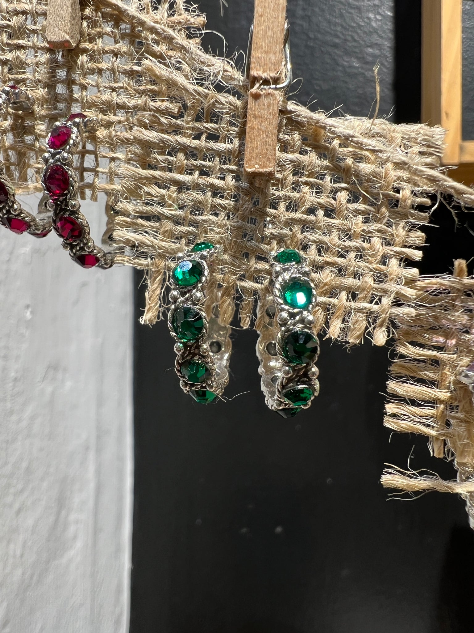 Aros de plata con cuarzos naturales