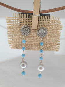 Pendientes fernandinos largos con turquesas y perlas tahiti